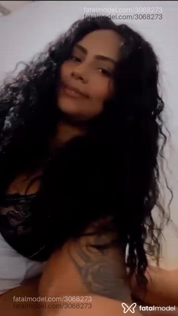 Acompanhante mulher morena (o) de olhos pretos em Virtual Acompanhante mulher morena (o) de olhos pretos em Virtual - Kimberly