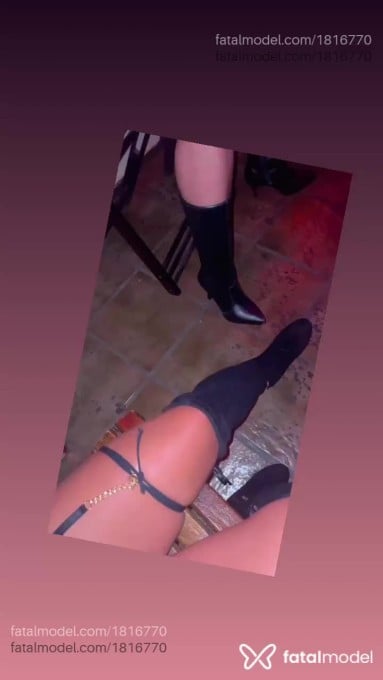 Acompanhante mulher com cabelo castanho de olhos castanhos - Carol Acompanhante mulher com cabelo castanho de olhos castanhos - Carol