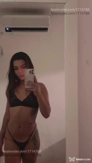 Acompanhante mulher trans morena (o) de olhos castanhos em Igrejinha Acompanhante mulher trans morena (o) de olhos castanhos em Igrejinha - Morenatrans