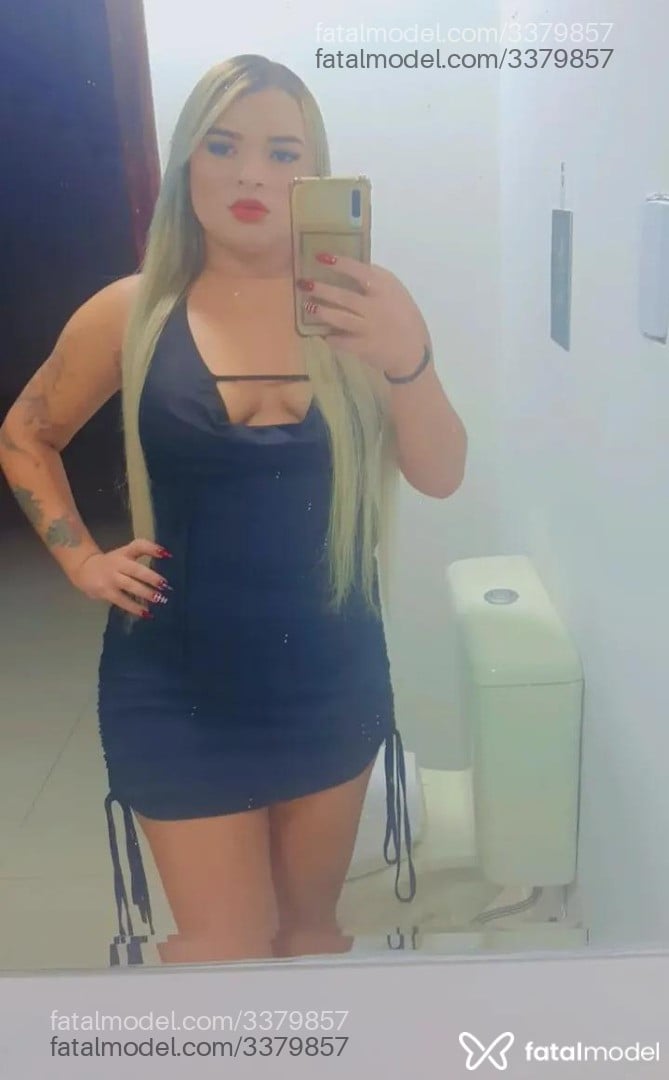 Acompanhante mulher loira (o) de olhos castanhos em Lages - Nathyelle Meirelis