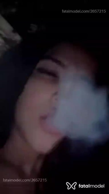 Acompanhante mulher morena (o) de olhos castanhos - Ana Victoria