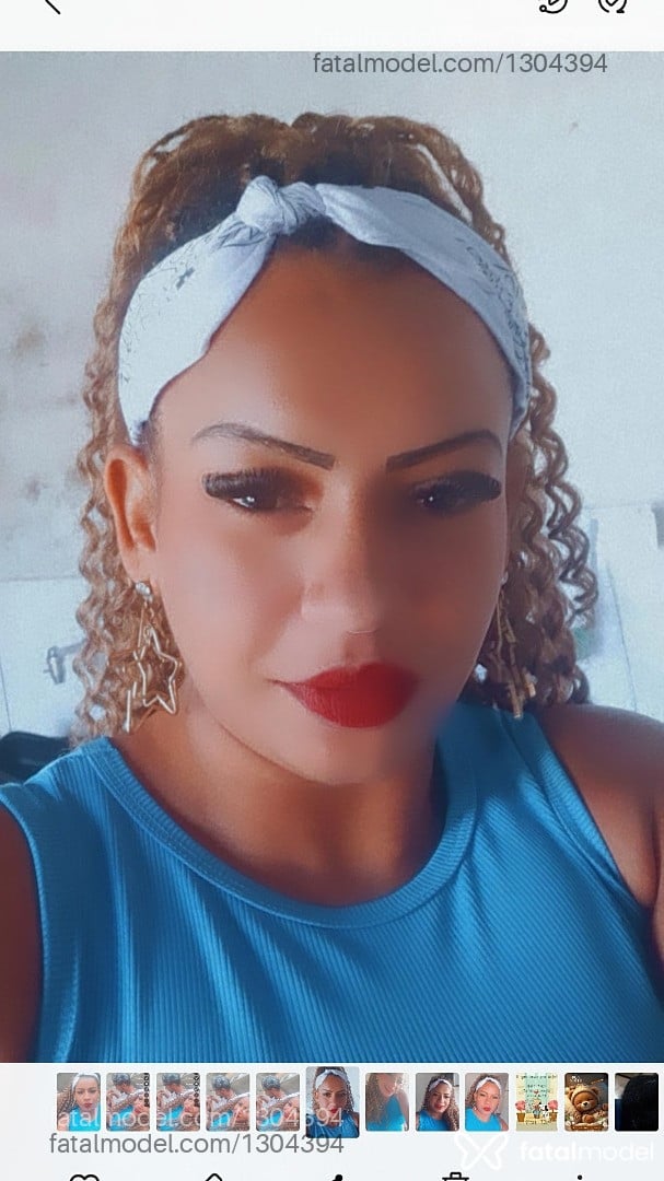Acompanhante mulher com cabelo castanho de olhos castanhos em Belo Horizonte Acompanhante mulher com cabelo castanho de olhos castanhos em Belo Horizonte - Suellem