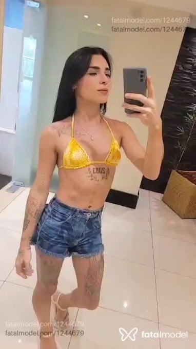 Acompanhante mulher trans ruiva (o) de olhos verdes em Rio de Janeiro Acompanhante mulher trans ruiva (o) de olhos verdes em Rio de Janeiro - Sabrina Dias