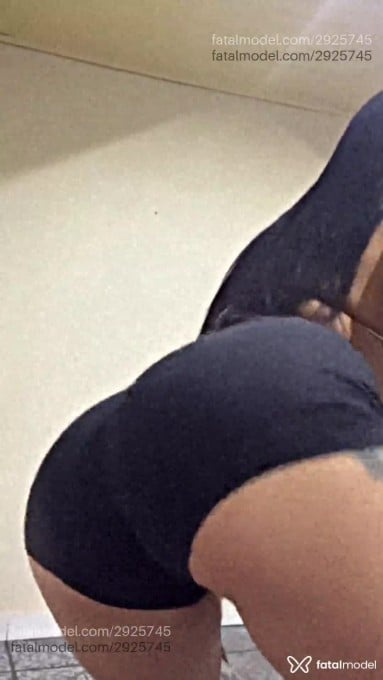 Acompanhante mulher morena (o) de olhos pretos em Araçatuba - Mariana