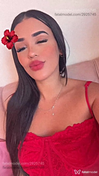 Acompanhante mulher morena (o) de olhos pretos em Araçatuba - Mariana