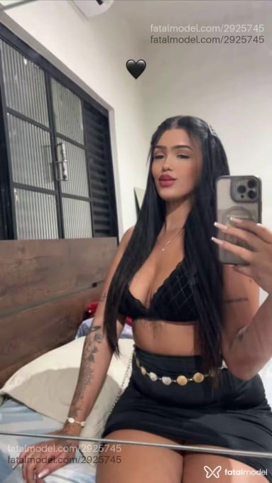 Acompanhante mulher morena (o) de olhos pretos em Araçatuba - Mariana