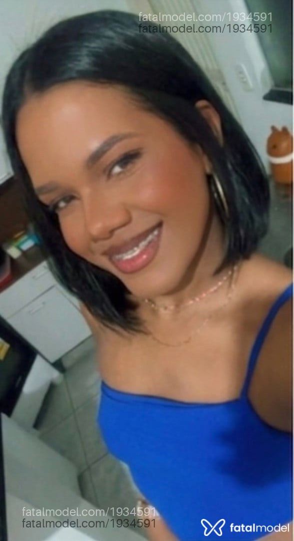 Acompanhante mulher trans morena (o) de olhos castanhos em Luís Eduardo Magalhães - Nandinha