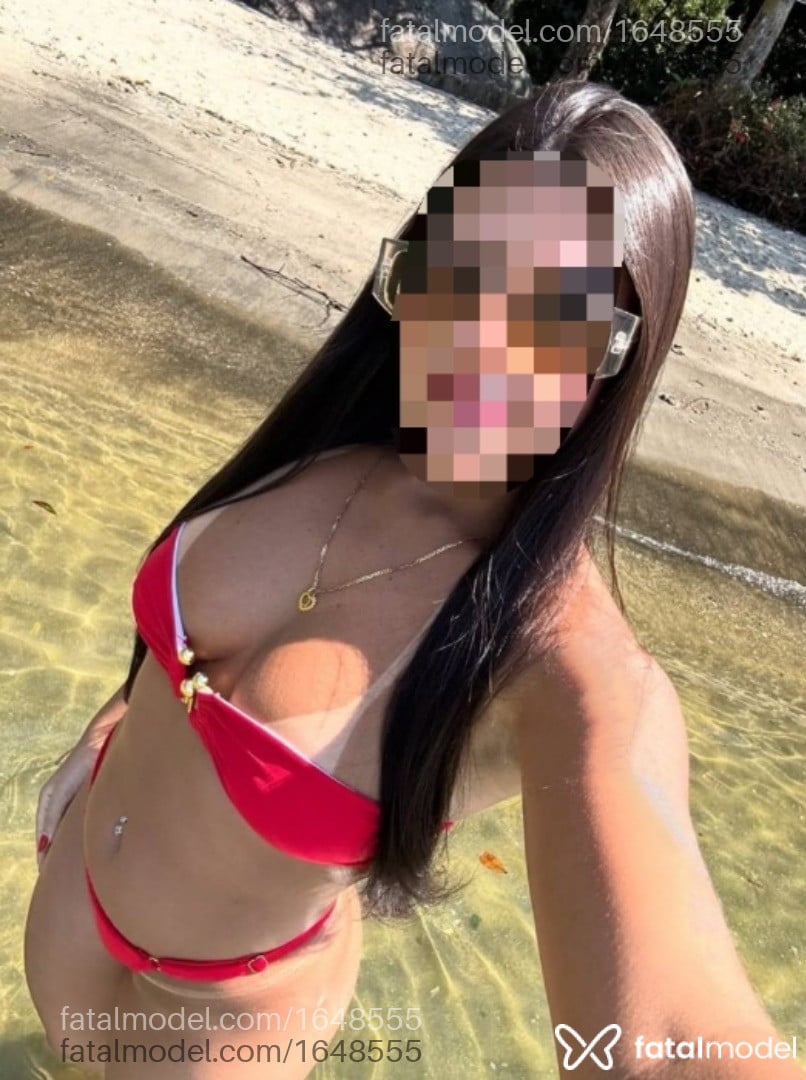 Acompanhante mulher morena (o) de olhos castanhos - Karine