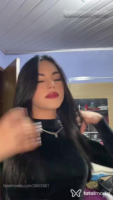 Acompanhante mulher trans morena (o) de olhos castanhos em Curitiba - Alice
