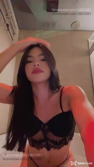 Acompanhante mulher trans morena (o) de olhos castanhos em Curitiba - Alice