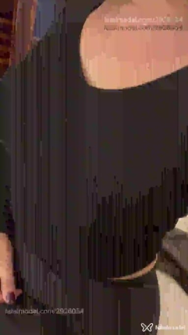 Acompanhante mulher com cabelo castanho de olhos castanhos em Itajaí - Layla Nassar