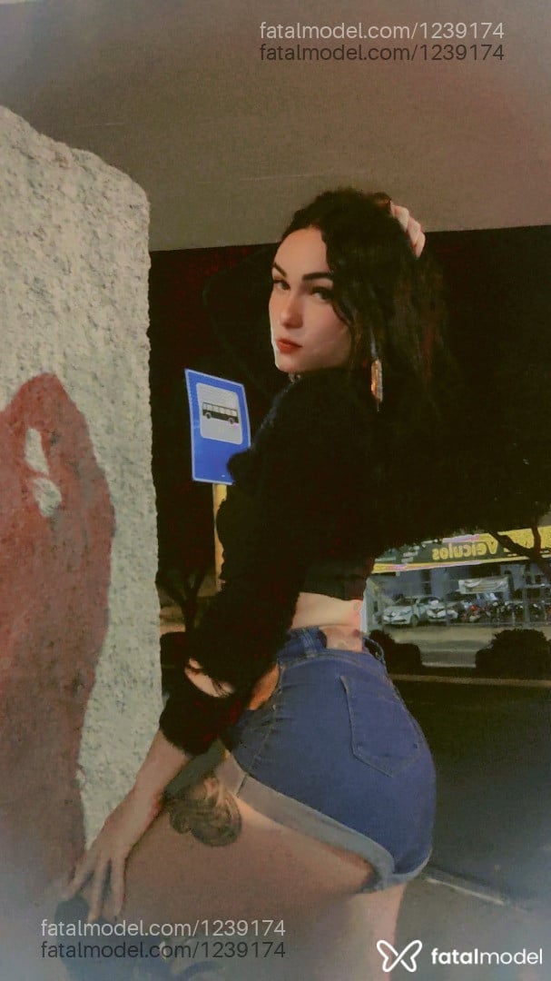 Acompanhante mulher trans loira (o) de olhos castanhos em Jales - Nataly Valentina