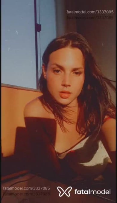 Acompanhante mulher trans loira (o) de olhos castanhos - Gabriela Acompanhante mulher trans loira (o) de olhos castanhos - Gabriela