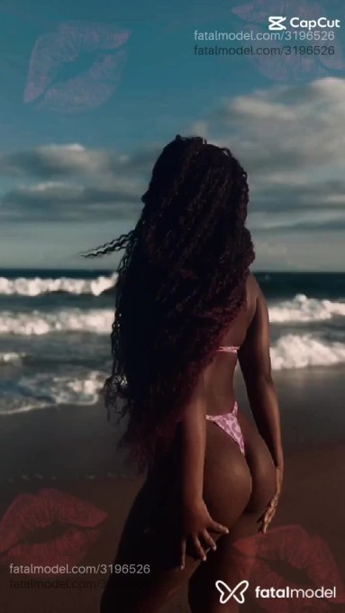 Acompanhante mulher com cabelo colorido de olhos castanhos em Volta Redonda Acompanhante mulher com cabelo colorido de olhos castanhos em Volta Redonda - Brunah