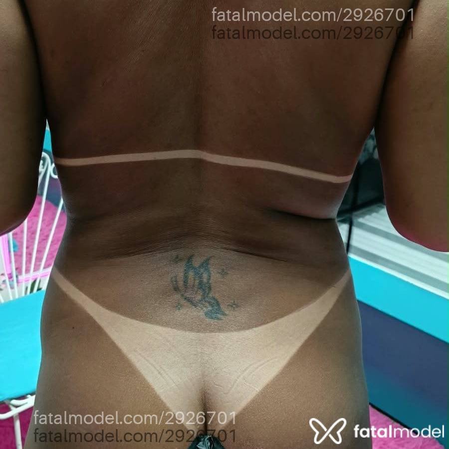 Acompanhante mulher com cabelo castanho de olhos castanhos - Alyne