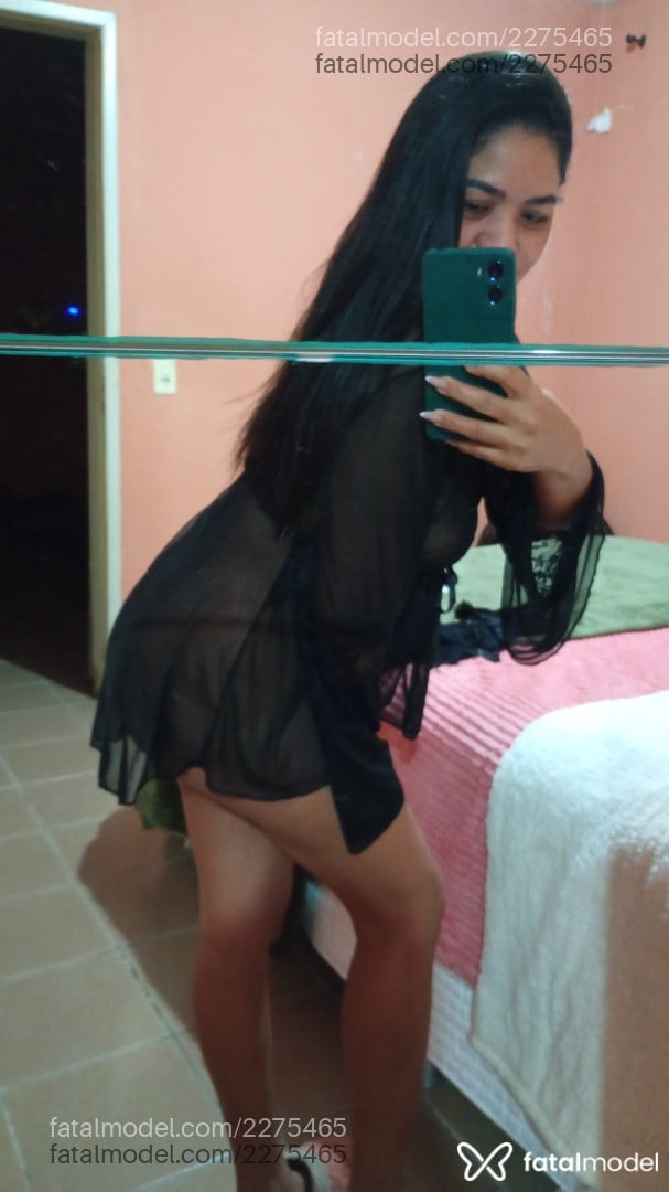 Acompanhante mulher com cabelo castanho de olhos mel em Içara Acompanhante mulher com cabelo castanho de olhos mel em Içara - Anny Santos