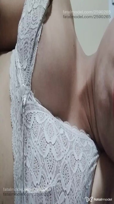 Acompanhante mulher trans com cabelo castanho de olhos castanhos em São Paulo - Tayssa