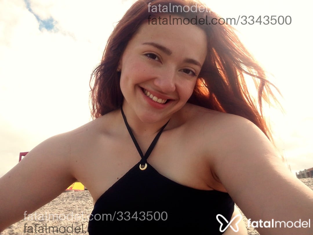 Acompanhante mulher morena (o) de olhos castanhos - Isabela