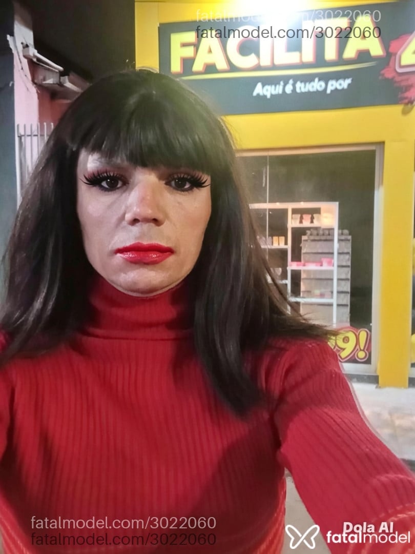 Acompanhante homem trans com cabelo castanho de olhos castanhos em Palmeira das Missões - Bruna Barbosa
