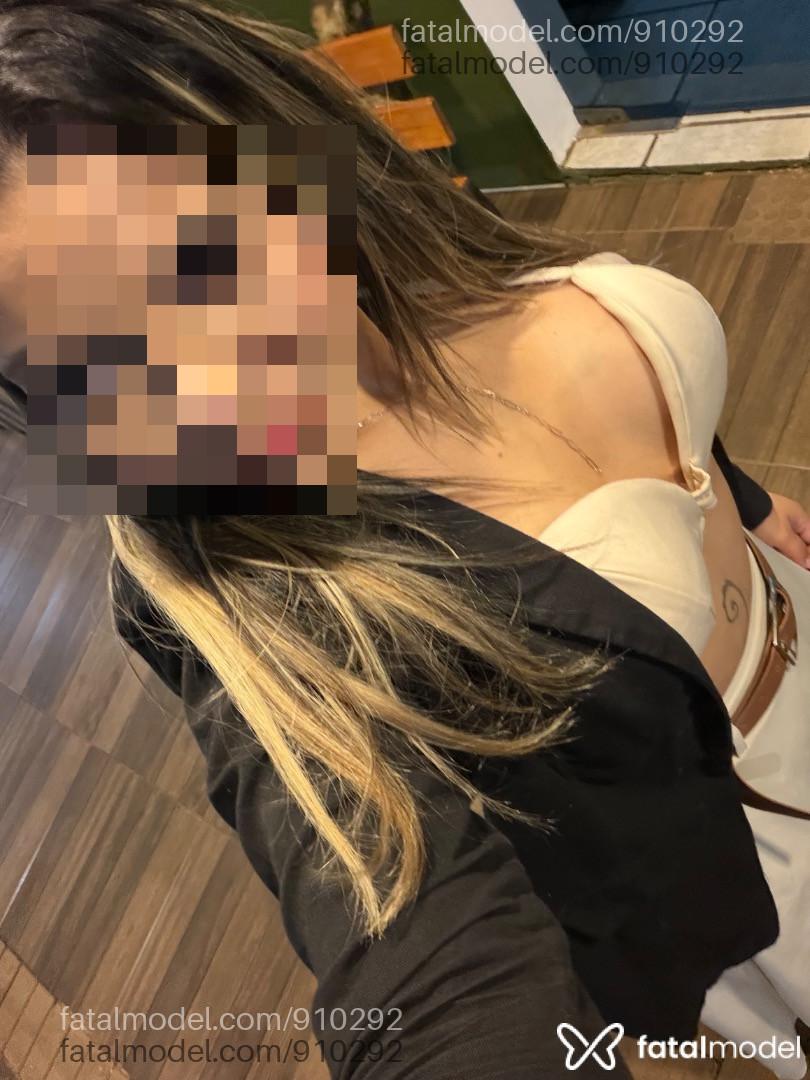 Acompanhante mulher loira (o) de olhos castanhos em São Luiz Gonzaga - poli