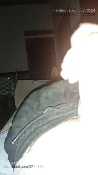 Acompanhante homem morena (o) de olhos castanhos em Brasília - Brayan