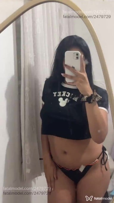 Acompanhante mulher com cabelo castanho de olhos castanhos em Osasco Acompanhante mulher com cabelo castanho de olhos castanhos em Osasco - Giulia