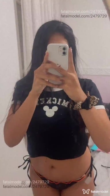 Acompanhante mulher com cabelo castanho de olhos castanhos em Osasco Acompanhante mulher com cabelo castanho de olhos castanhos em Osasco - Giulia