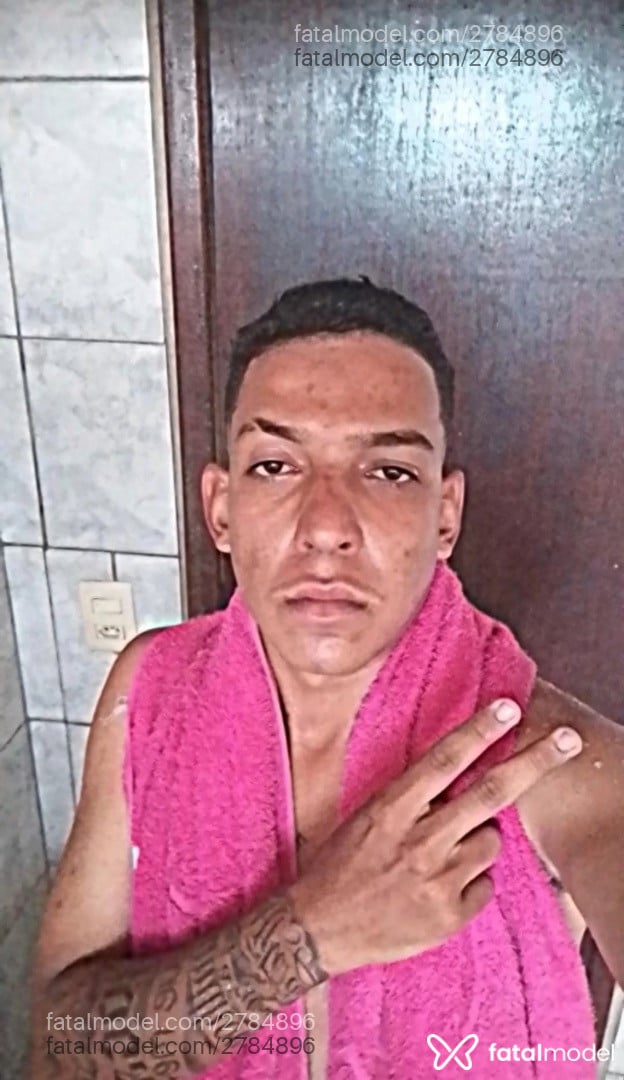 Acompanhante homem morena (o) de olhos pretos em Mário Campos - Caio Henrique