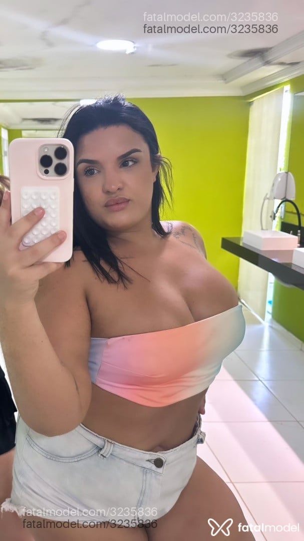 Acompanhante mulher trans morena (o) de olhos castanhos em Fortaleza - Larissa