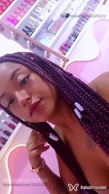 Acompanhante mulher ruiva (o) de olhos castanhos - Byanca Santiny