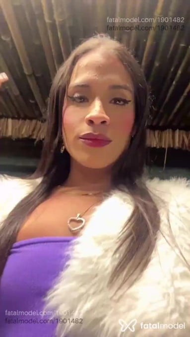 Acompanhante mulher trans morena (o) de olhos castanhos - morenacarioca Acompanhante mulher trans morena (o) de olhos castanhos - morenacarioca