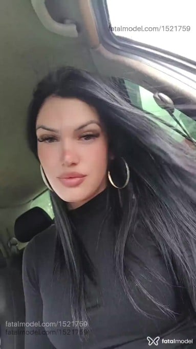 Acompanhante mulher trans morena (o) de olhos mel em Jaú Acompanhante mulher trans morena (o) de olhos mel em Jaú - Nicole