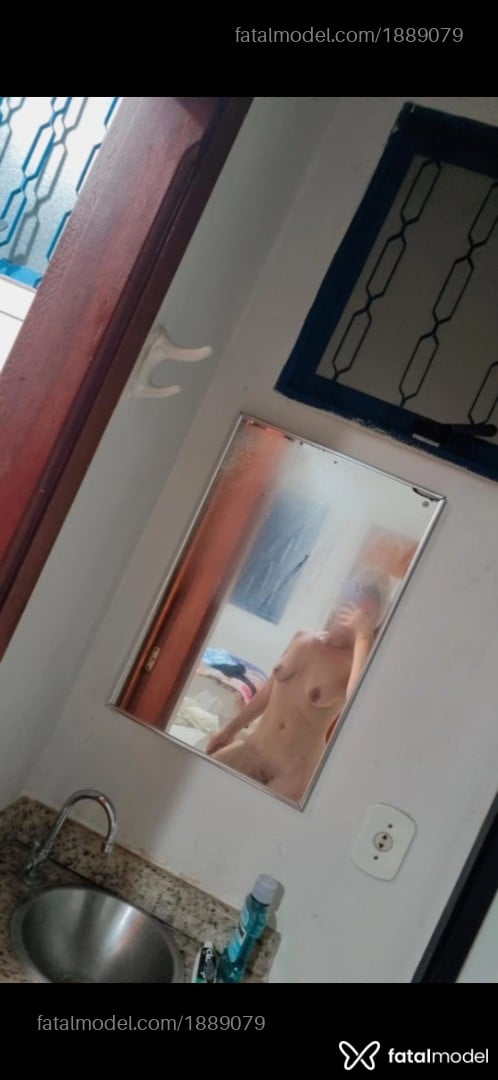 Acompanhante mulher com cabelo castanho de olhos castanhos em Catanduva - Luara