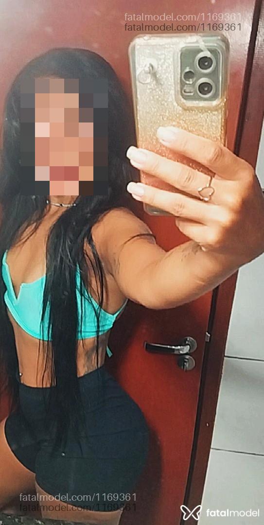 Acompanhante mulher morena (o) de olhos castanhos em Uberaba - Luna