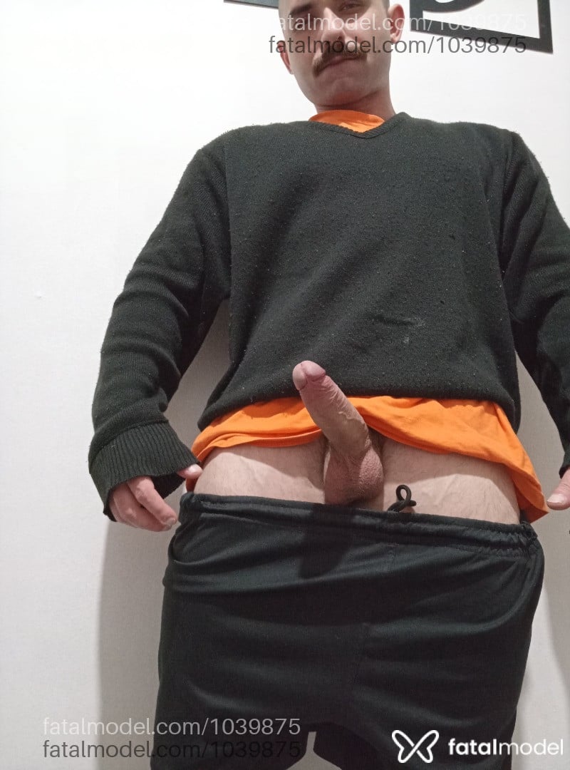 Acompanhante homem morena (o) de olhos verdes em Virtual - Saymon