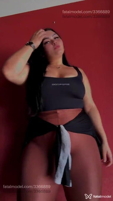 Acompanhante mulher morena (o) de olhos mel em Icó Acompanhante mulher morena (o) de olhos mel em Icó - Araújo