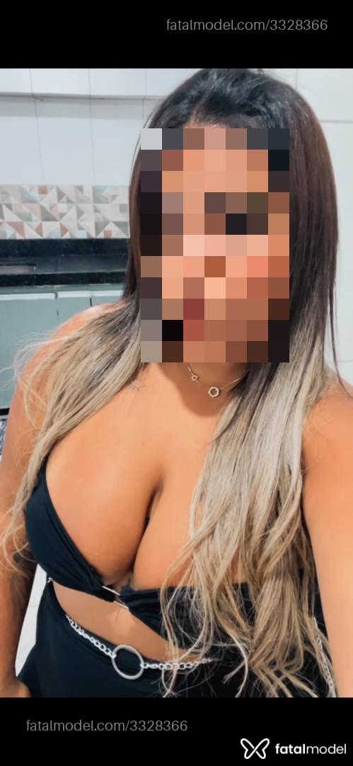 Acompanhante mulher morena (o) de olhos castanhos em Rio de Janeiro - Meneirinhasexy