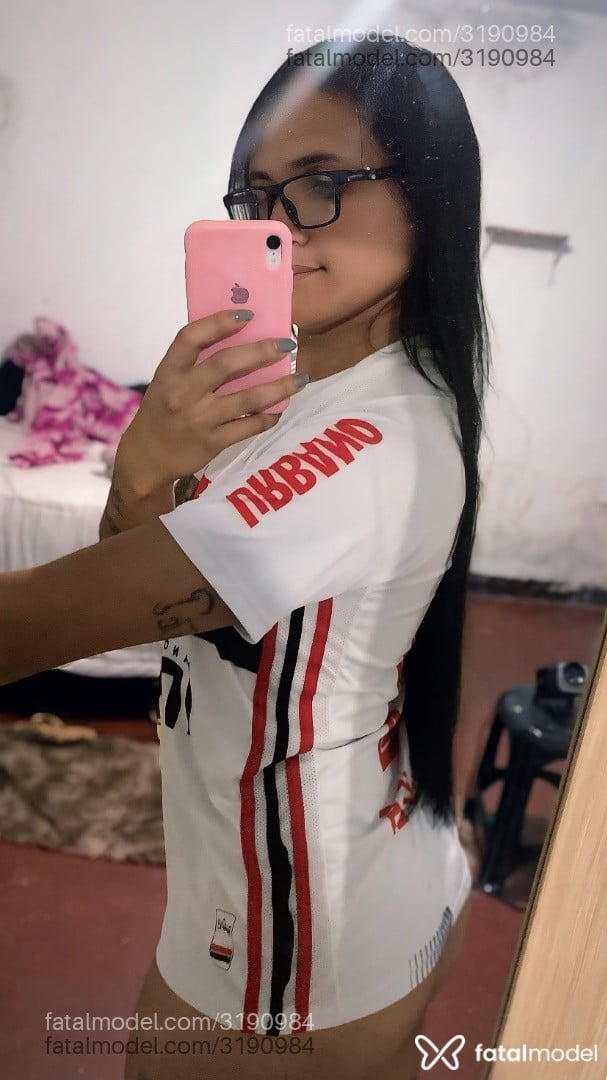 Acompanhante mulher trans morena (o) de olhos pretos em Anápolis Acompanhante mulher trans morena (o) de olhos pretos em Anápolis - Criss