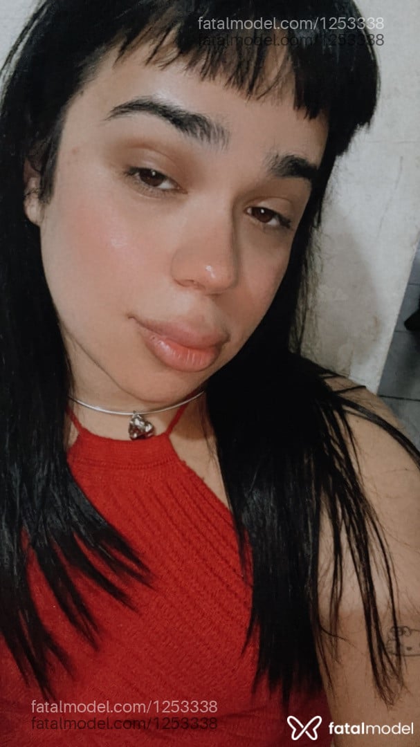 Acompanhante mulher trans loira (o) de olhos castanhos em Rio de Janeiro - Isis portela