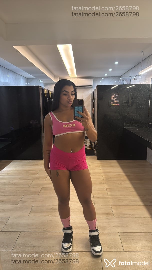 Acompanhante mulher morena (o) de olhos pretos em Fortaleza - Sophie