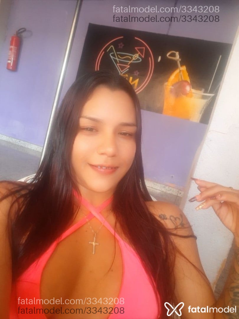 Acompanhante mulher ruiva (o) de olhos pretos em Pacajá - Ashylla Gabrielly