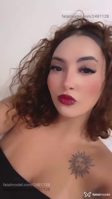Acompanhante mulher morena (o) de olhos castanhos em Prudentópolis - Monica