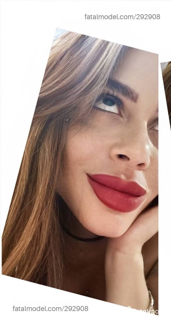 Acompanhante mulher loira (o) de olhos castanhos em Cascavel - Nicole