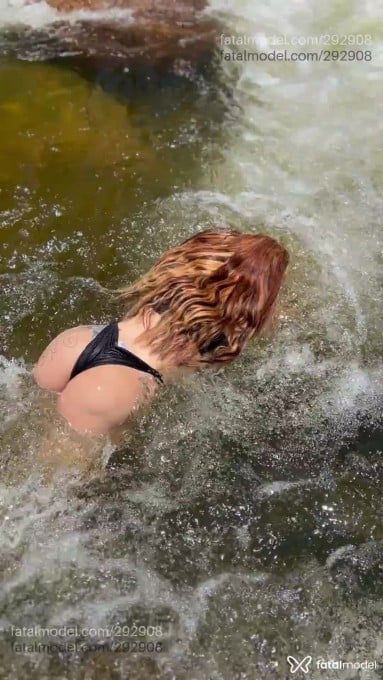 Acompanhante mulher loira (o) de olhos castanhos em Cascavel - Nicole