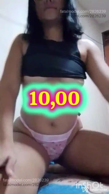 Acompanhante mulher morena (o) de olhos mel em Virtual - Vivi Khalifa