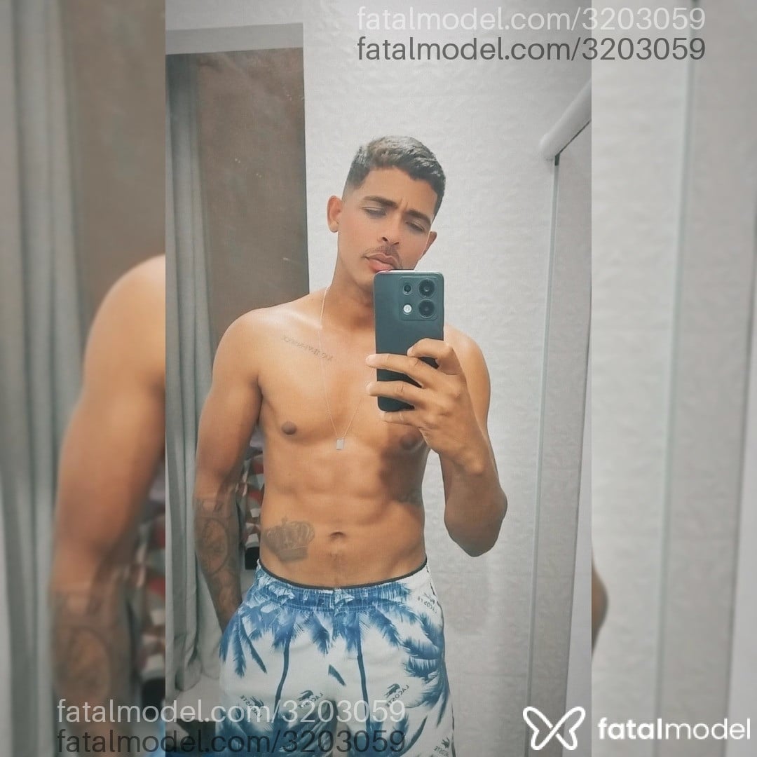 Acompanhante homem morena (o) de olhos verdes em Valente Acompanhante homem morena (o) de olhos verdes em Valente - Negobom