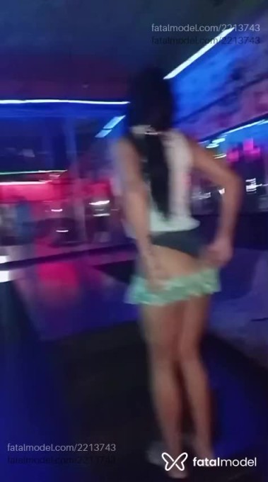 Acompanhante mulher morena (o) de olhos castanhos - Kátia Acompanhante mulher morena (o) de olhos castanhos - Kátia