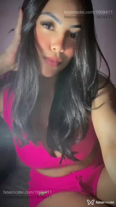 Acompanhante mulher com cabelo castanho de olhos castanhos em Dourados - Angel