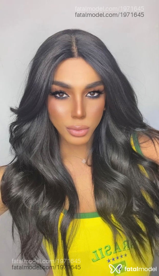 Acompanhante mulher trans morena (o) de olhos mel em Foz do Iguaçu - Melissa Alcântara