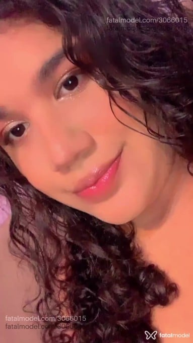 Acompanhante mulher morena (o) de olhos pretos em Chopinzinho - Vitoria